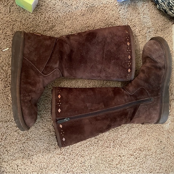 Ugg Australia Joplin Tall Boot Studded Brown Suede Side Zip Size 6 Snow Winter - Picture 13 of 13